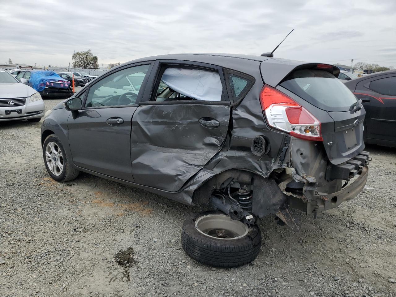 2016 Ford Fiesta - Image 2