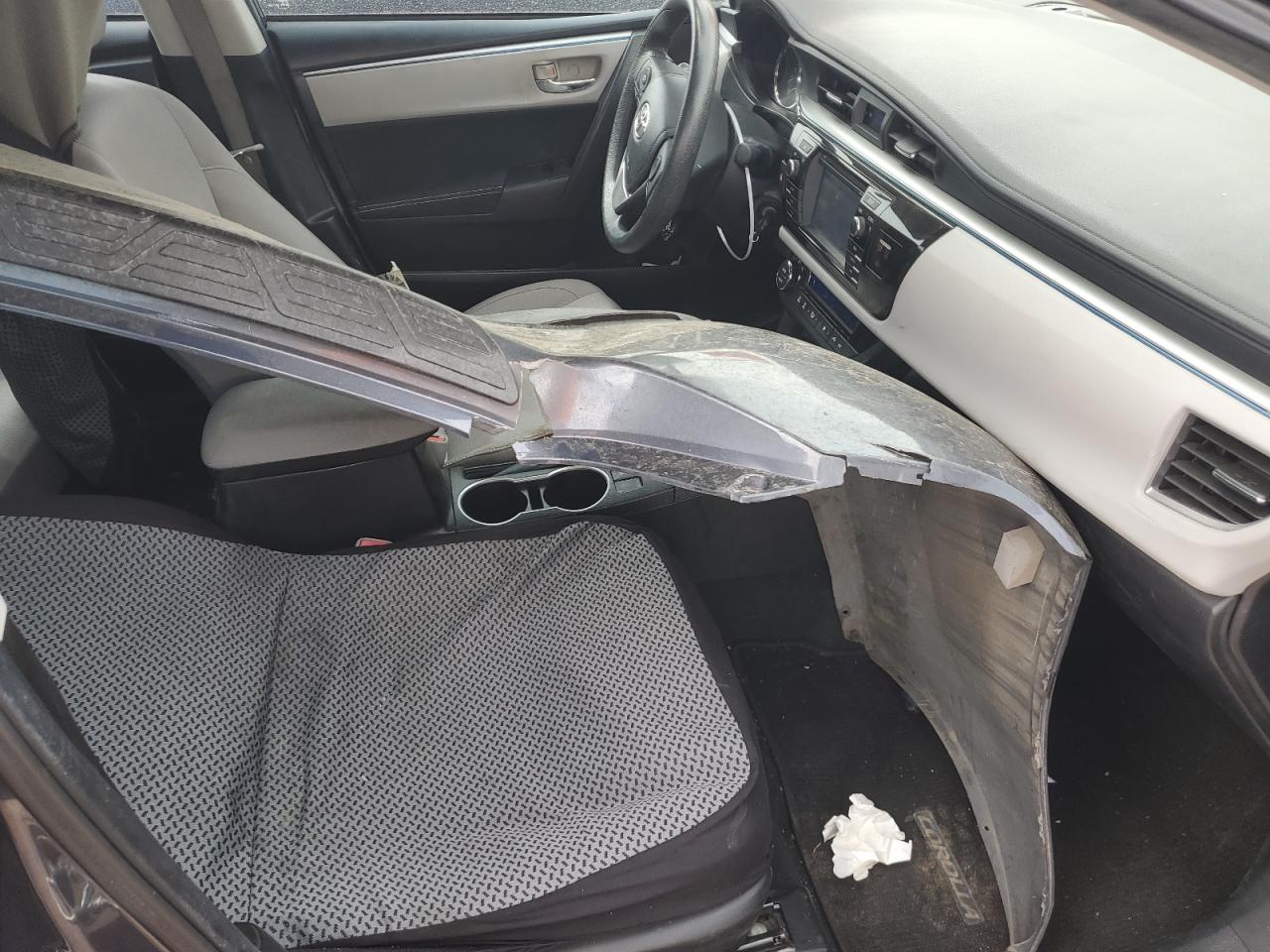 2015 Toyota Corolla - Image 12