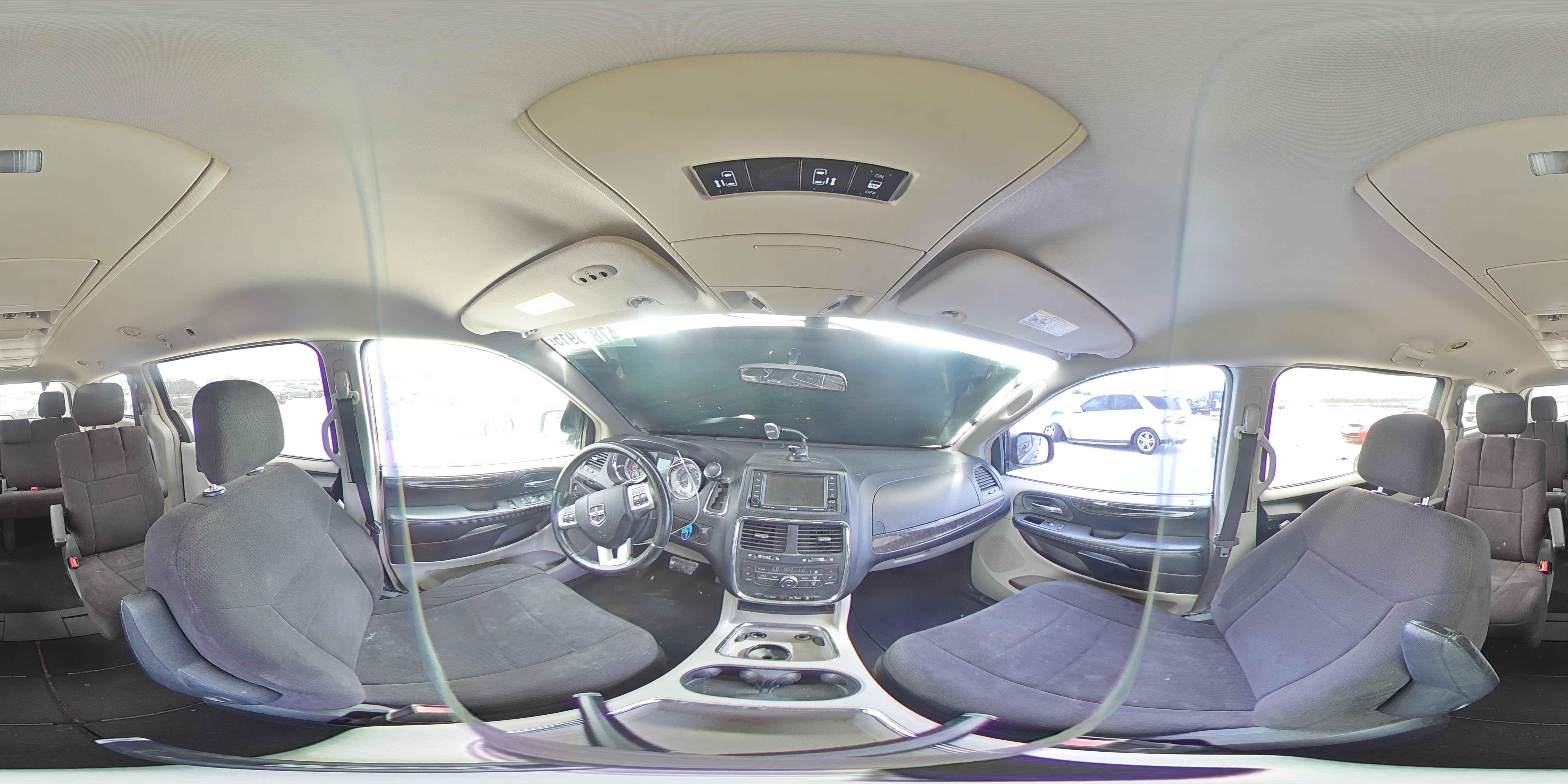 2011 Dodge Caravan - Image 14