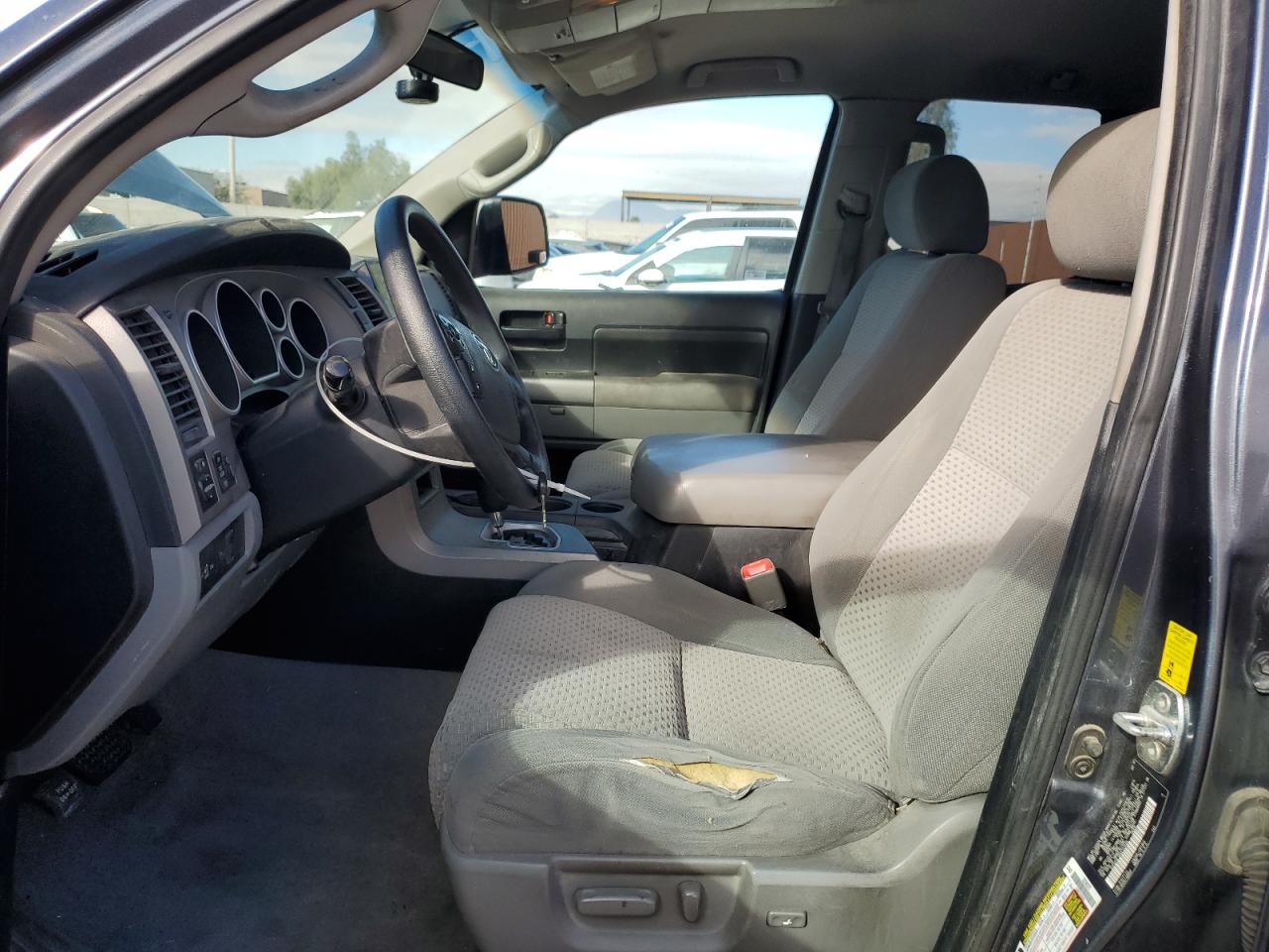 2010 Toyota Tundra - Image 7
