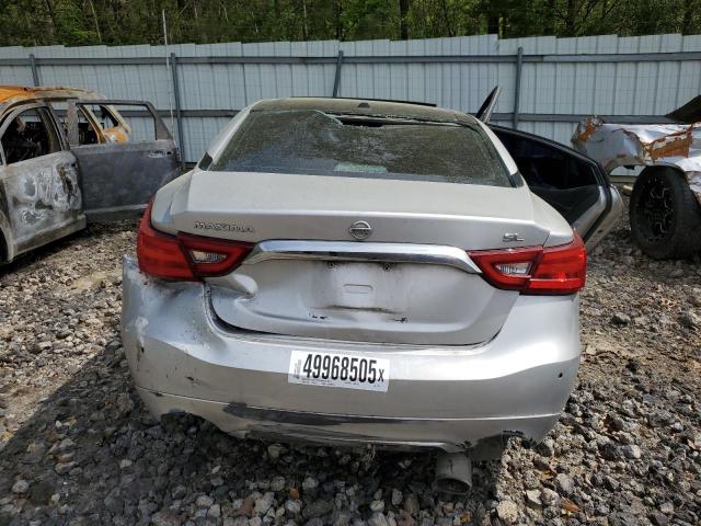  NISSAN MAXIMA 2018 Srebrny