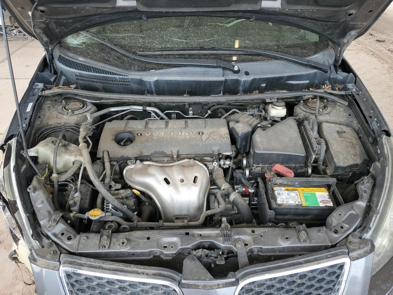 2010 Pontiac Vibe - Image 11