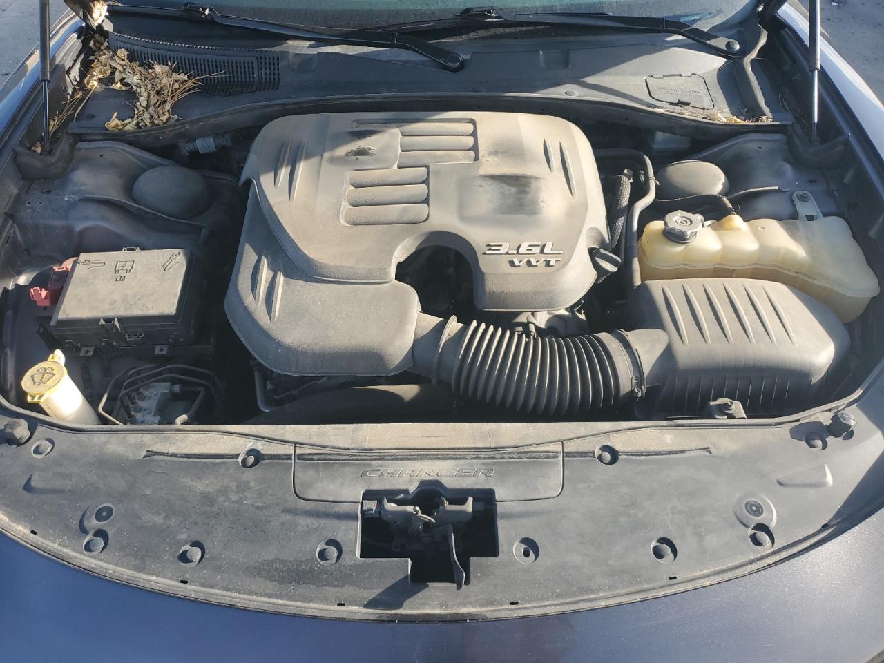 2016 Dodge Charger - Image 11
