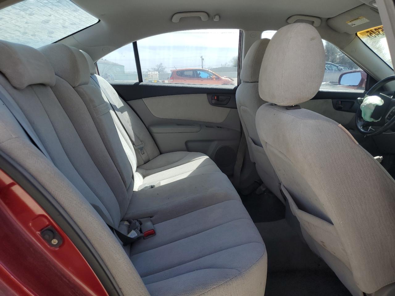 2006 Kia Optima - Image 10