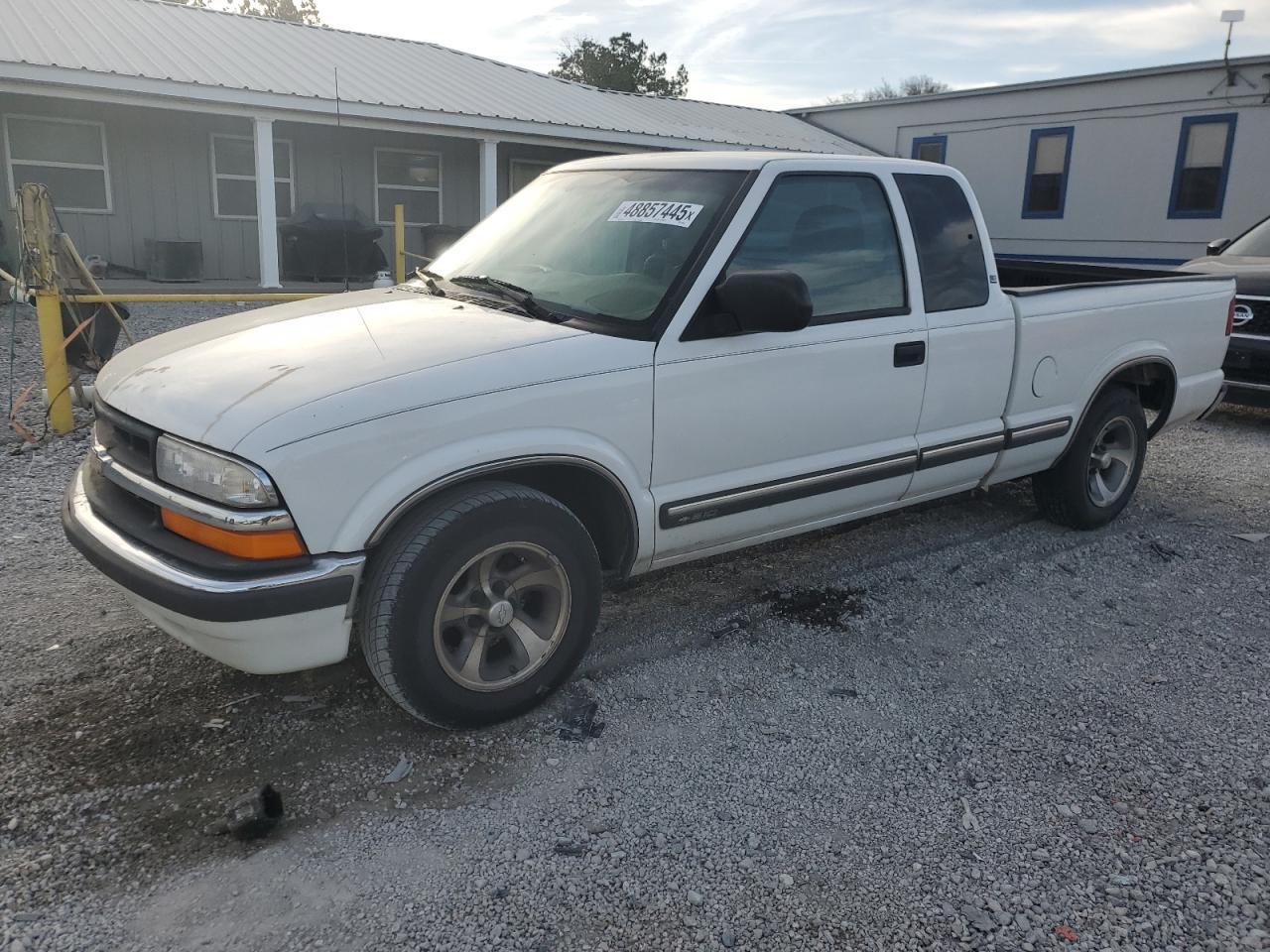 2000 Chevrolet S-10 Pickup - Image 1