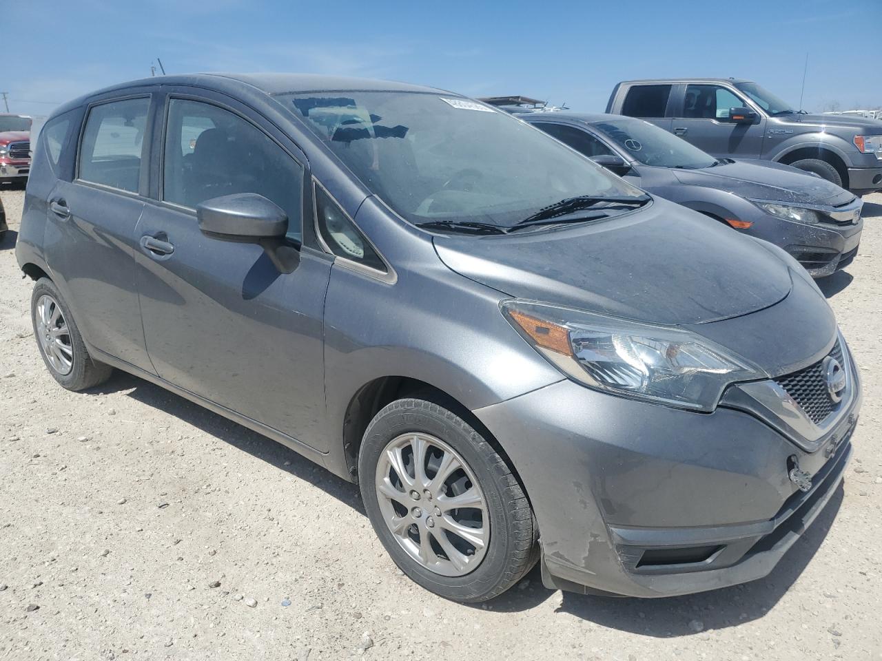 2018 Nissan Versa - Image 4
