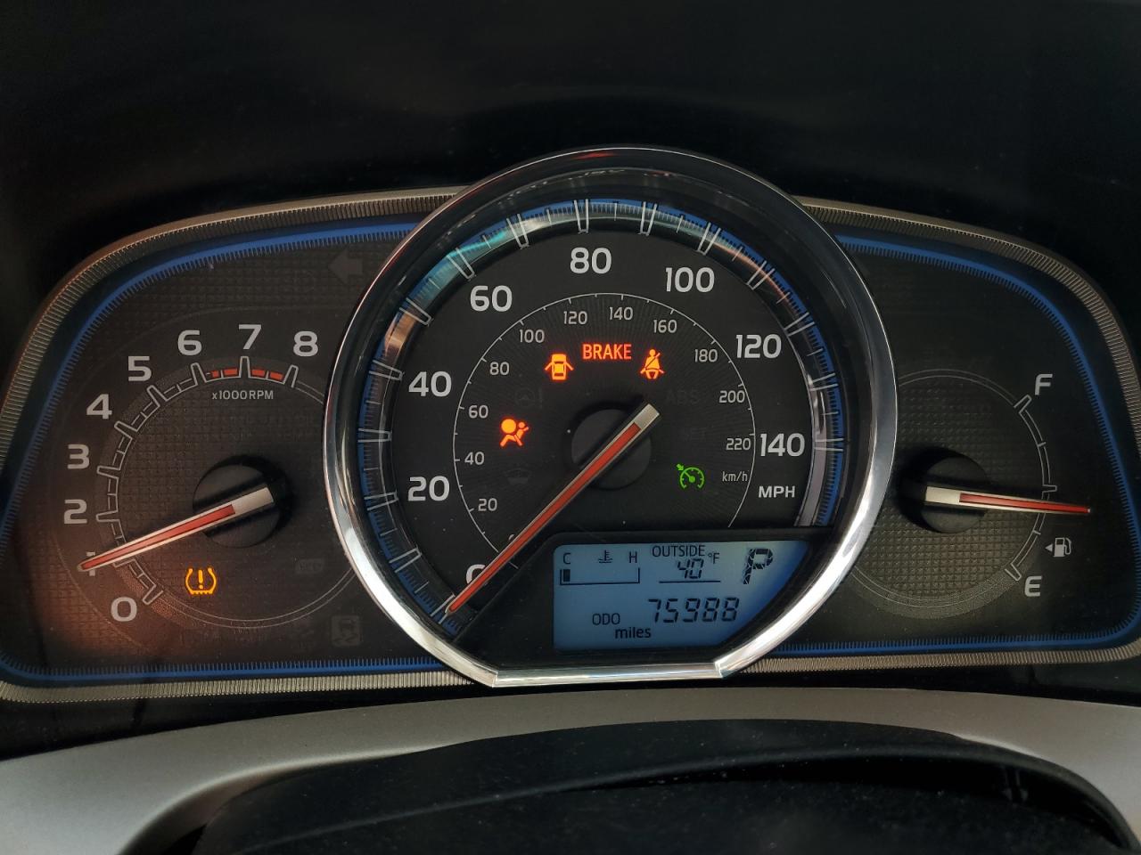 2015 Toyota RAV 4 - Image 9