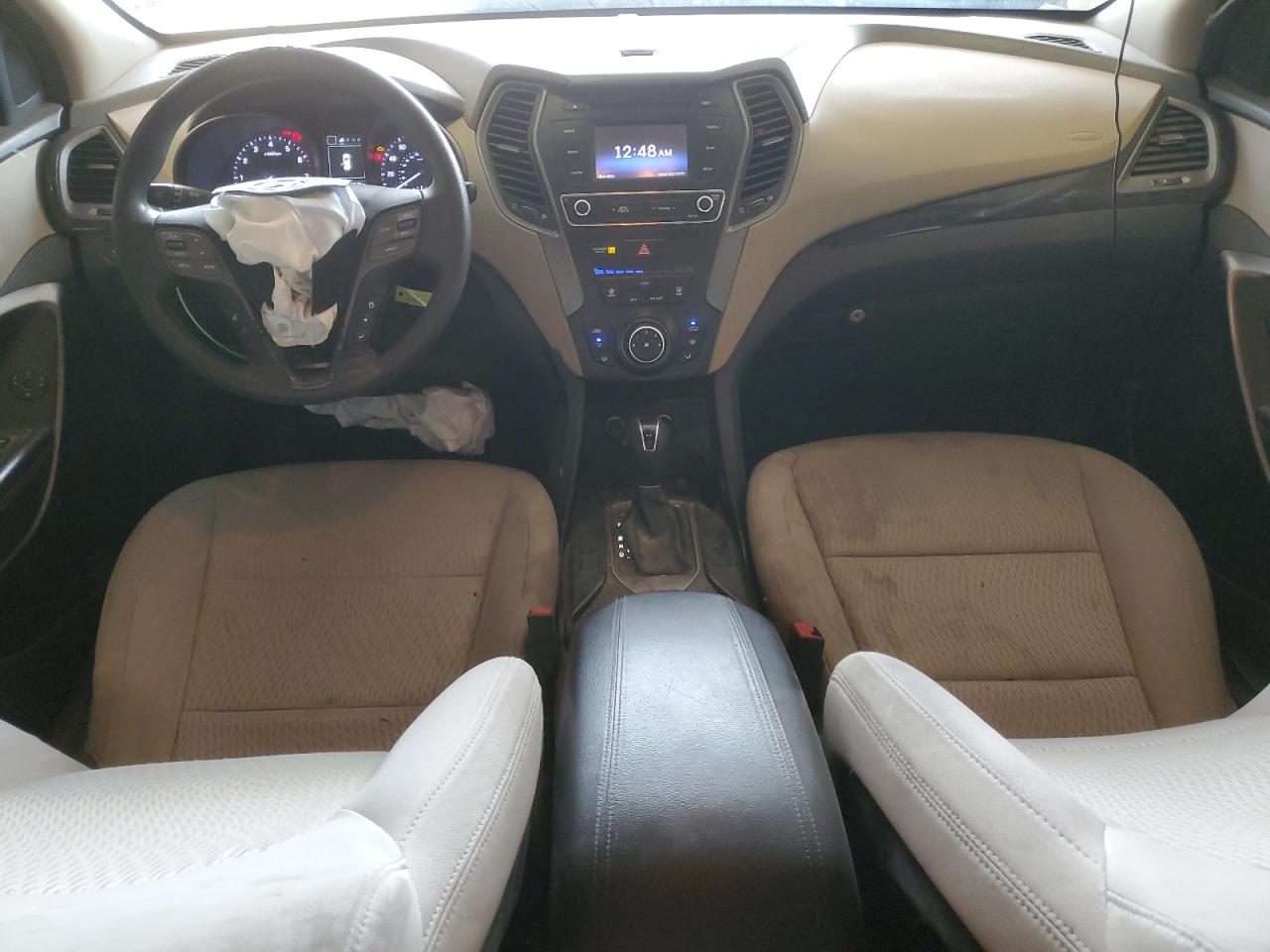 2018 Hyundai Santa Fe - Image 8