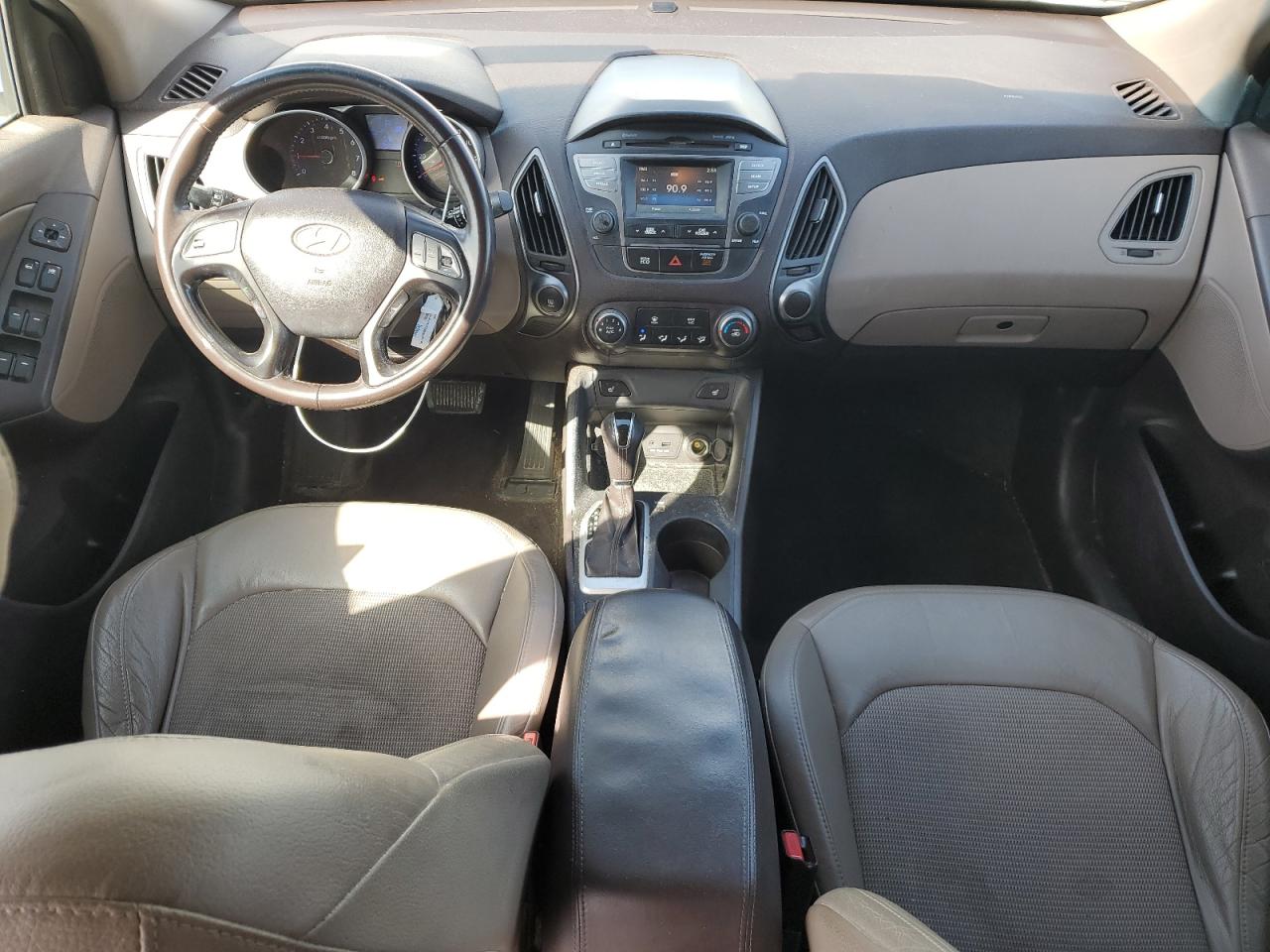2014 Hyundai Tucson - Image 8
