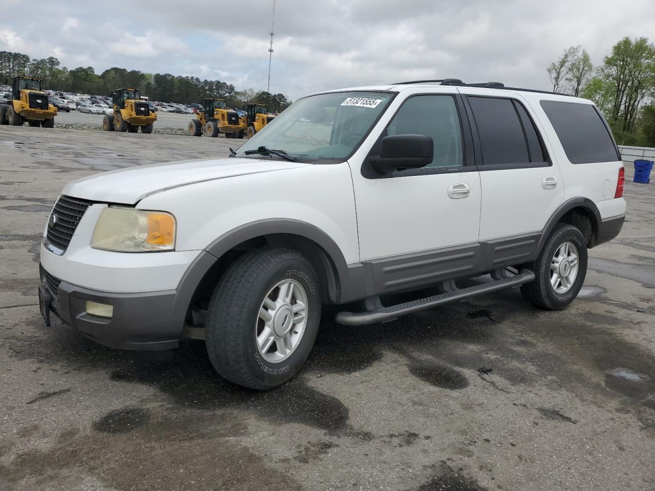2004 Ford Expedition Xlt продається в Dunn, NC - All Over