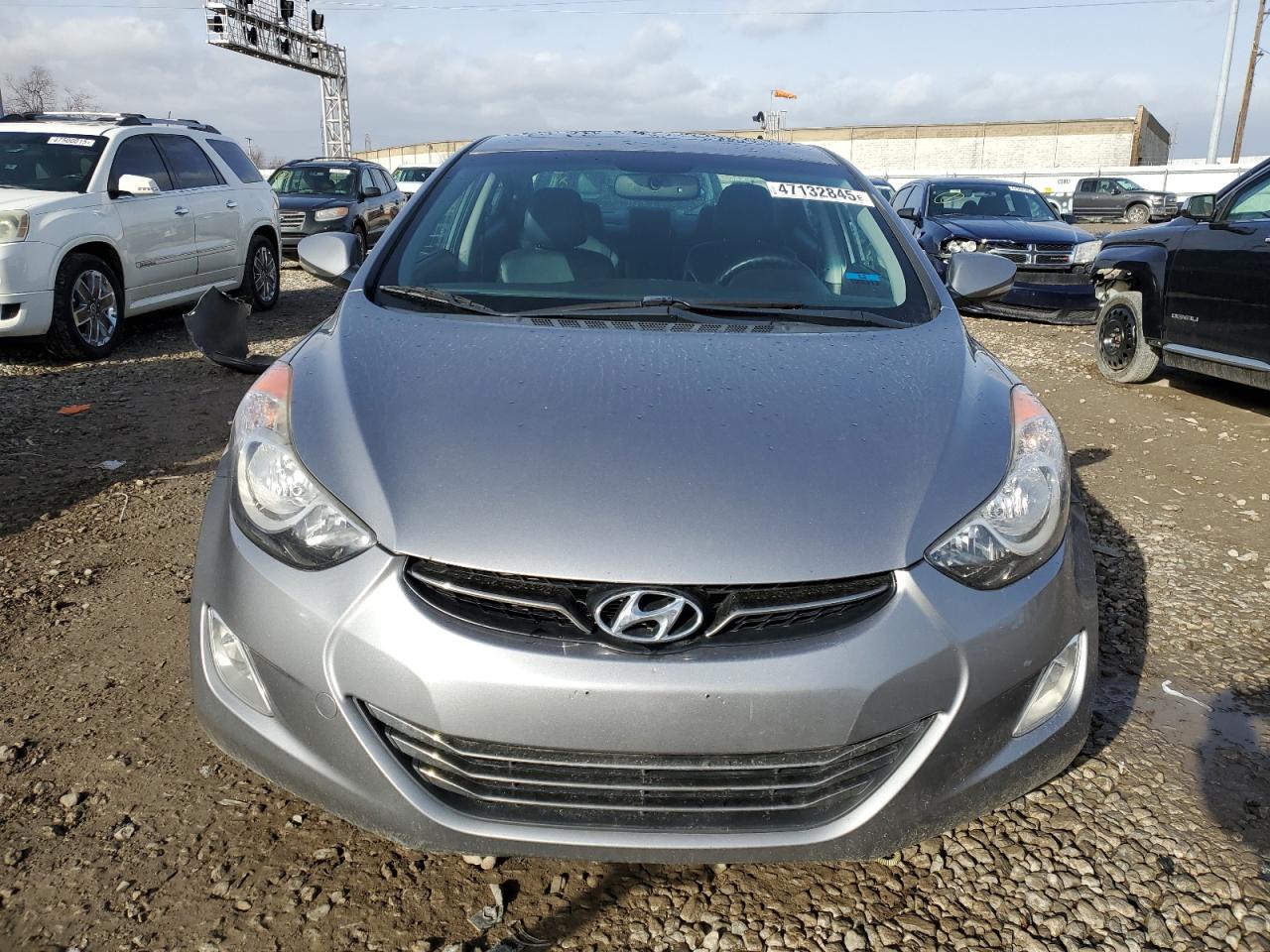 2012 Hyundai Elantra - Image 5