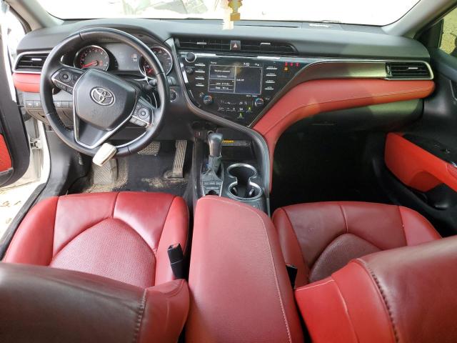  TOYOTA CAMRY 2020 Biały