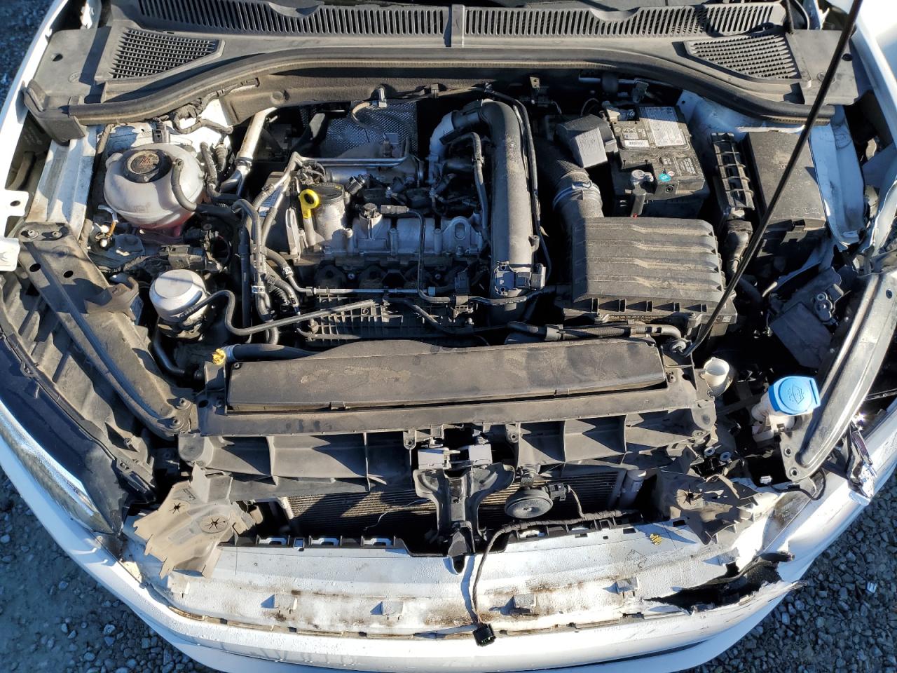2019 Volkswagen Jetta - Image 11