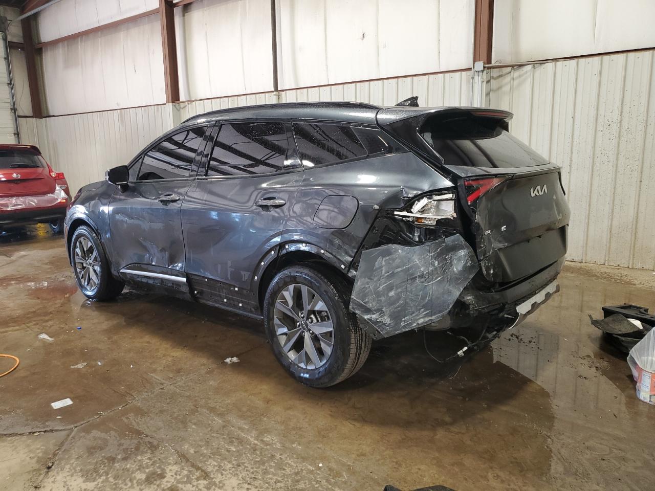 2023 Kia Sportage - Image 2