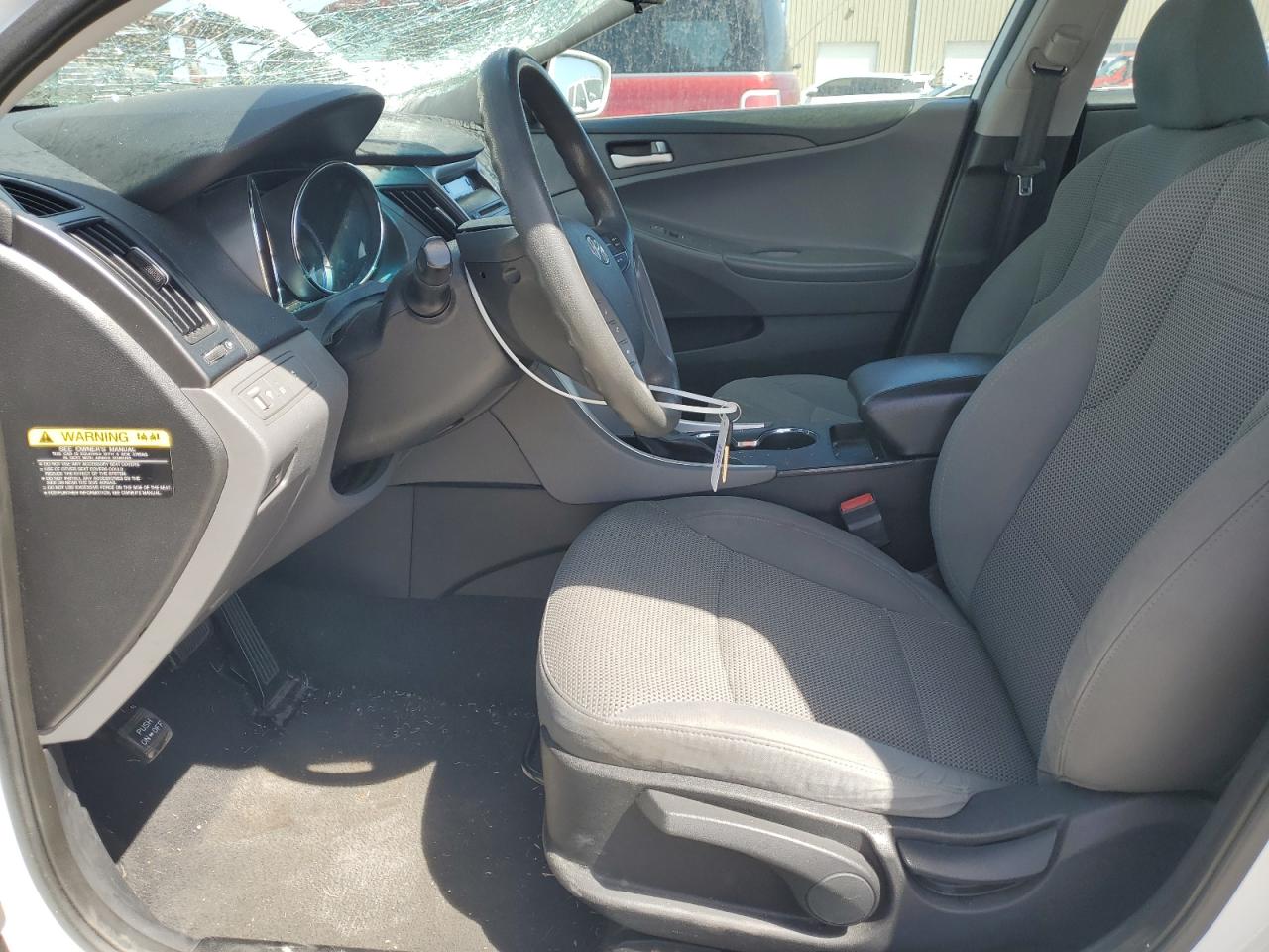 2014 Hyundai Sonata - Image 7