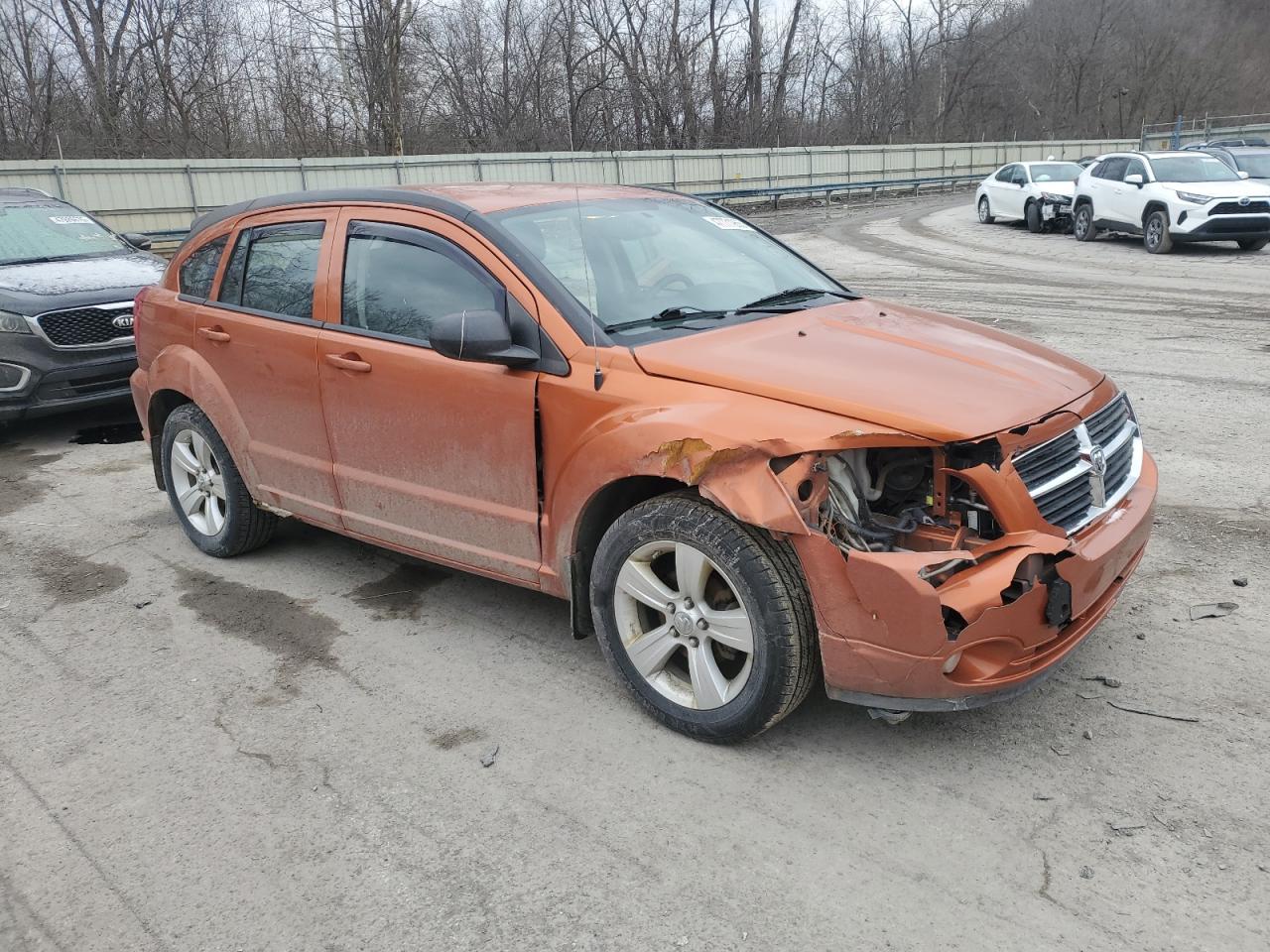 2011 Dodge Caliber - Image 4