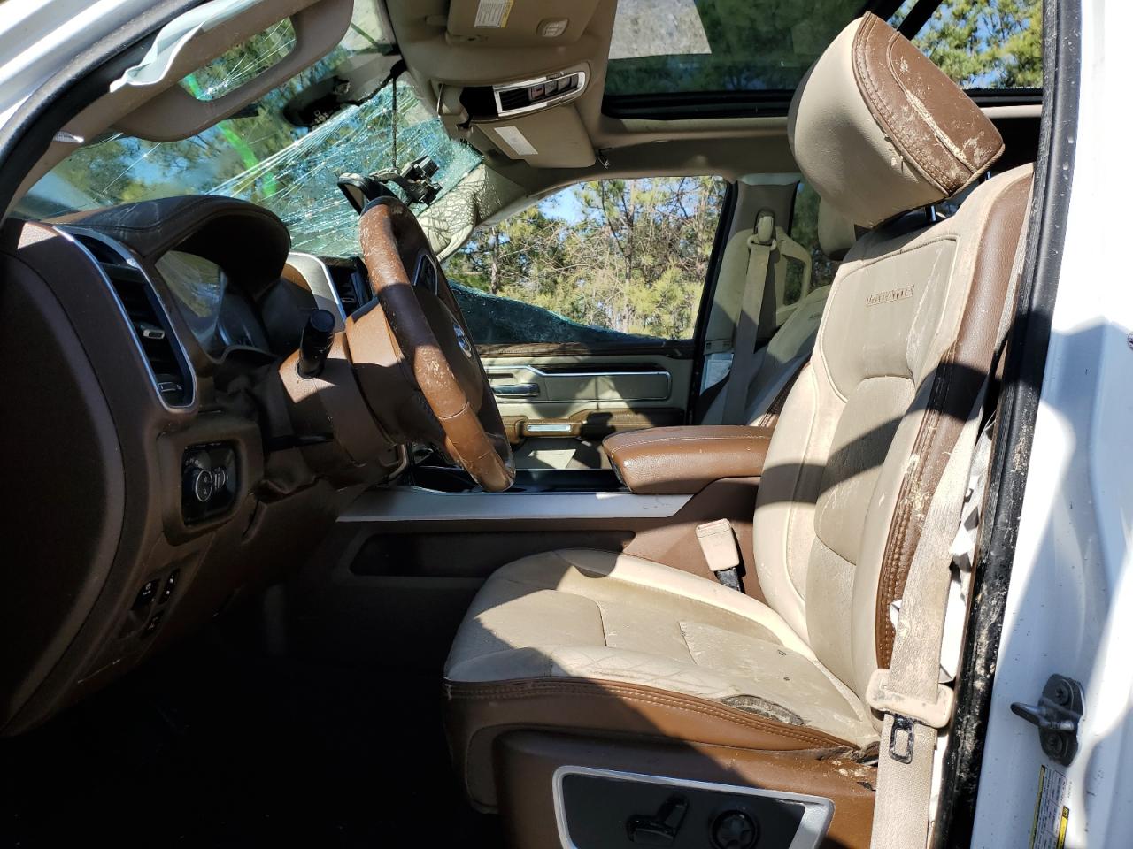 2019 RAM 1500 - Image 7