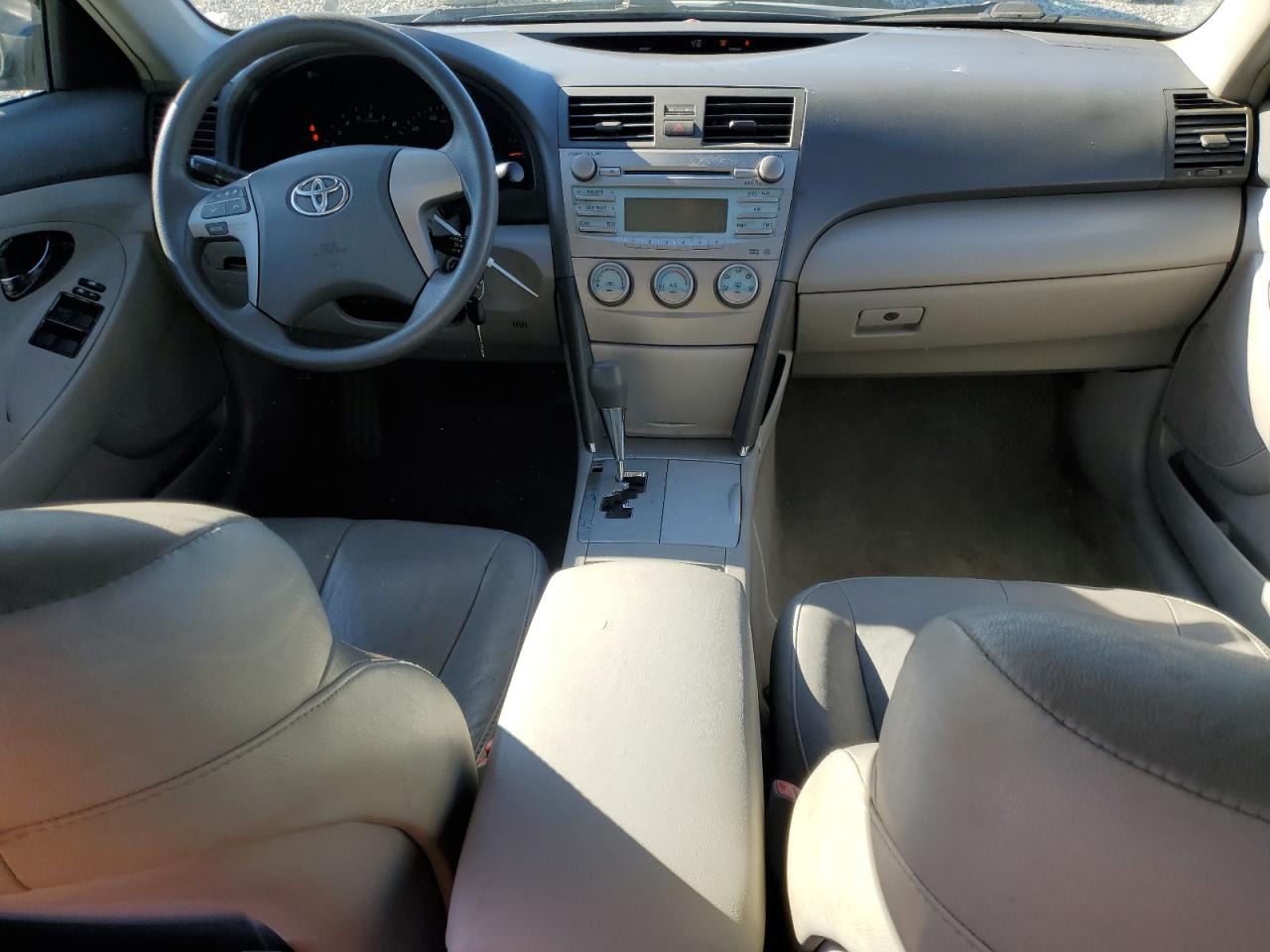 2007 Toyota Camry - Image 8