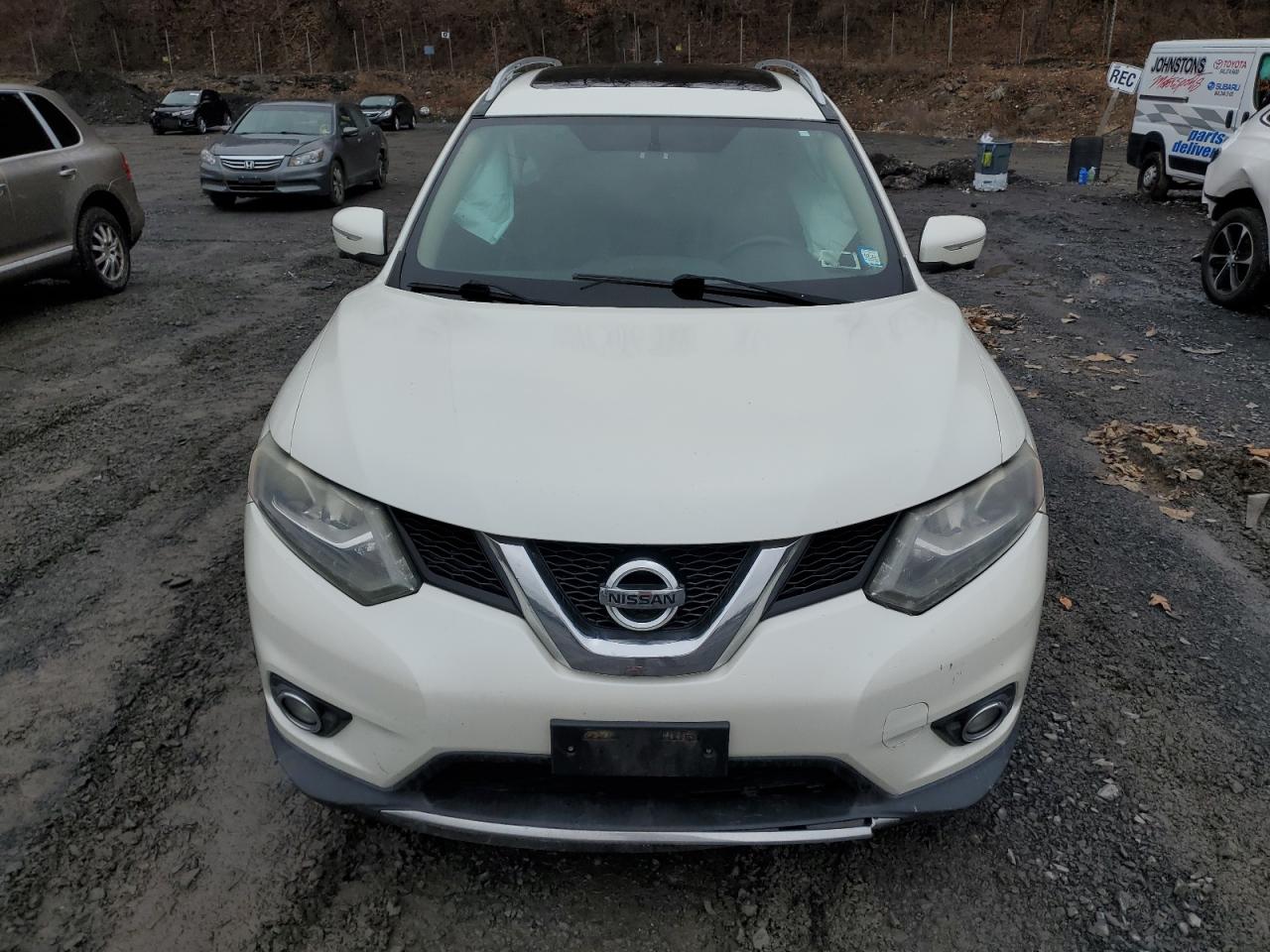2015 Nissan Rogue - Image 5