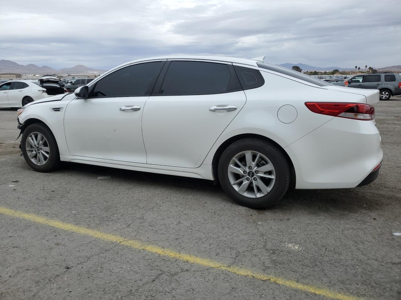 2017 Kia Optima - Image 2