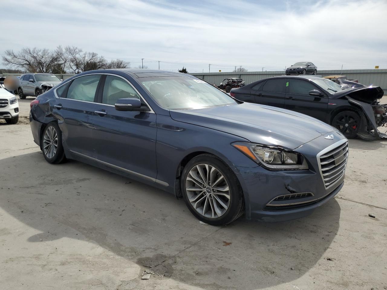 2015 Hyundai Genesis - Image 4
