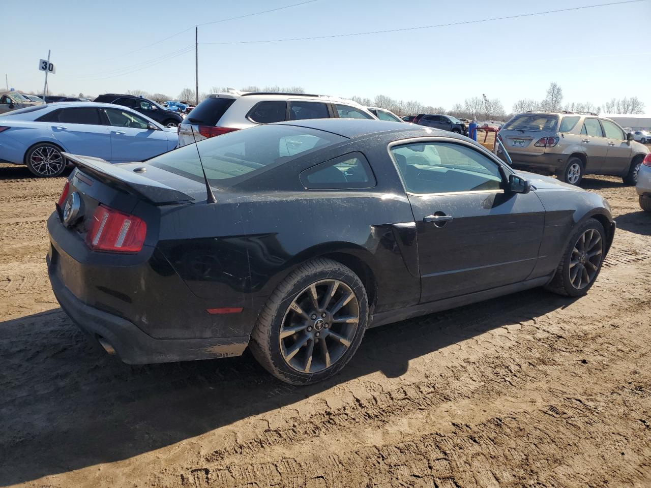 2011 Ford Mustang - Image 3