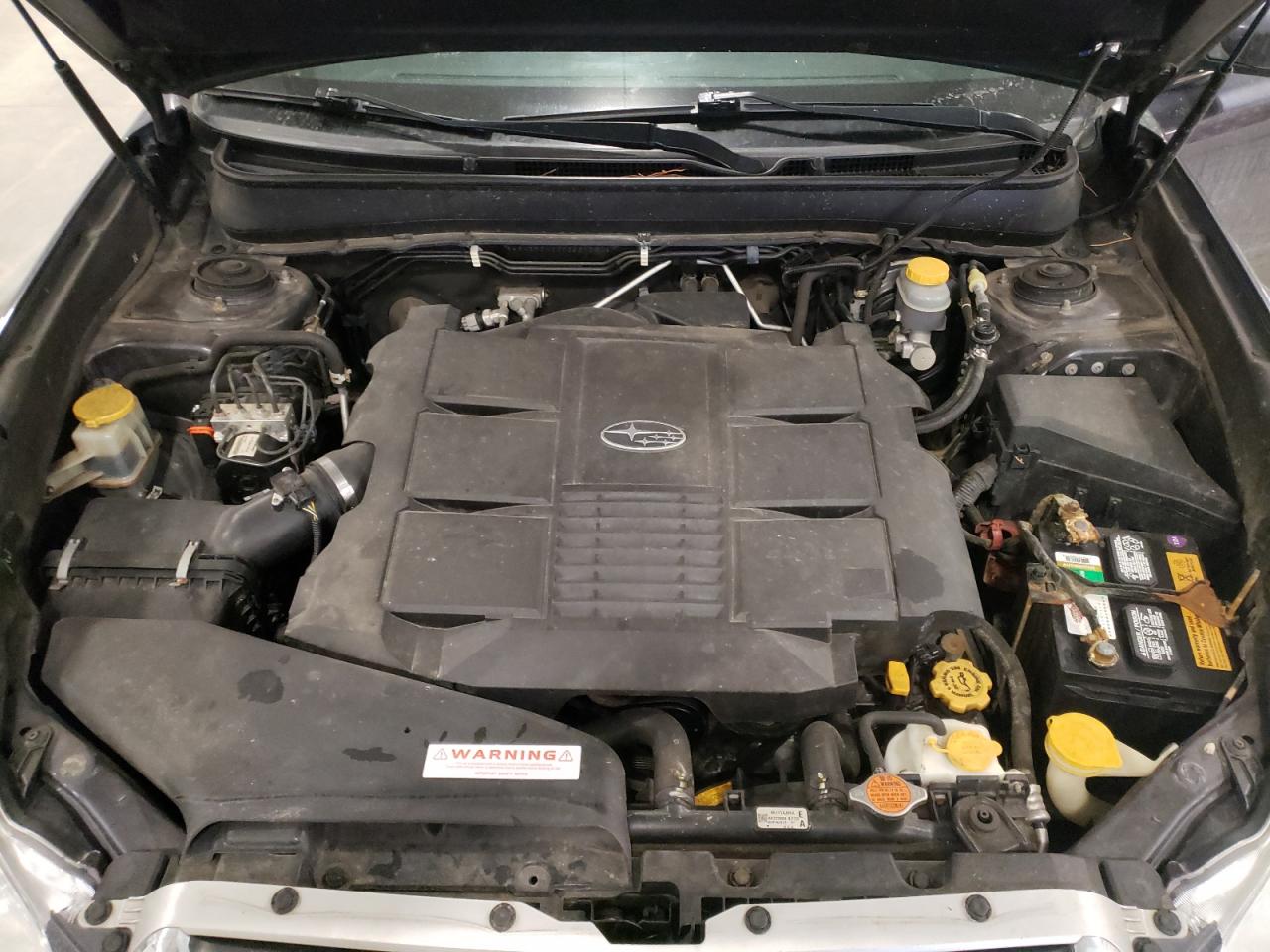 2013 Subaru Outback - Image 14