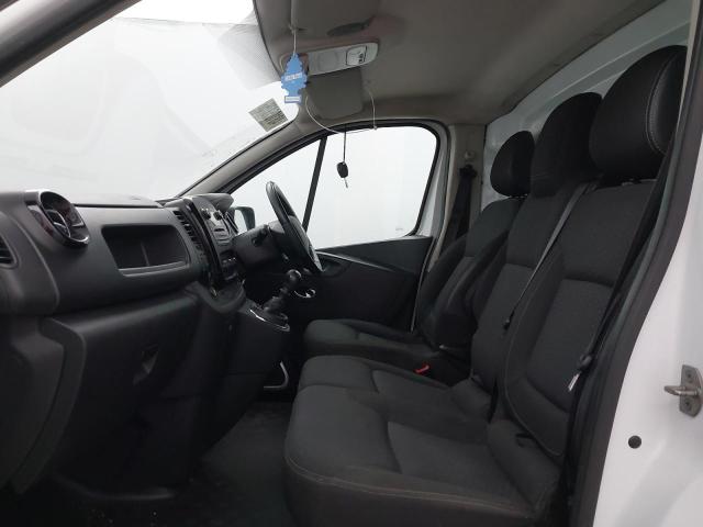 2018 VAUXHALL VIVARO 290