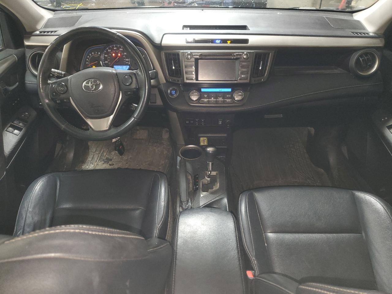 2014 Toyota RAV 4 - Image 8