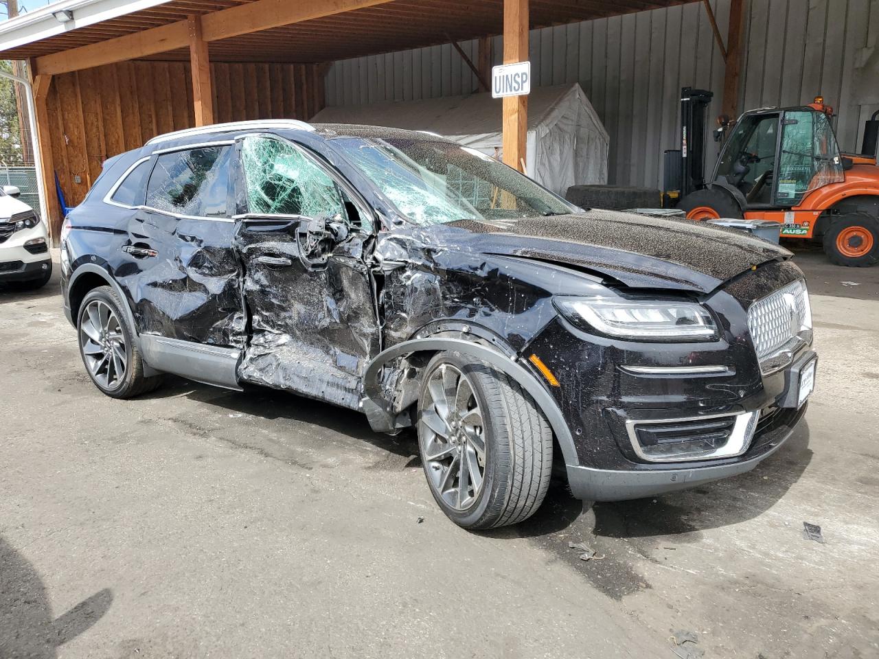 2019 Lincoln Nautilus - Image 4