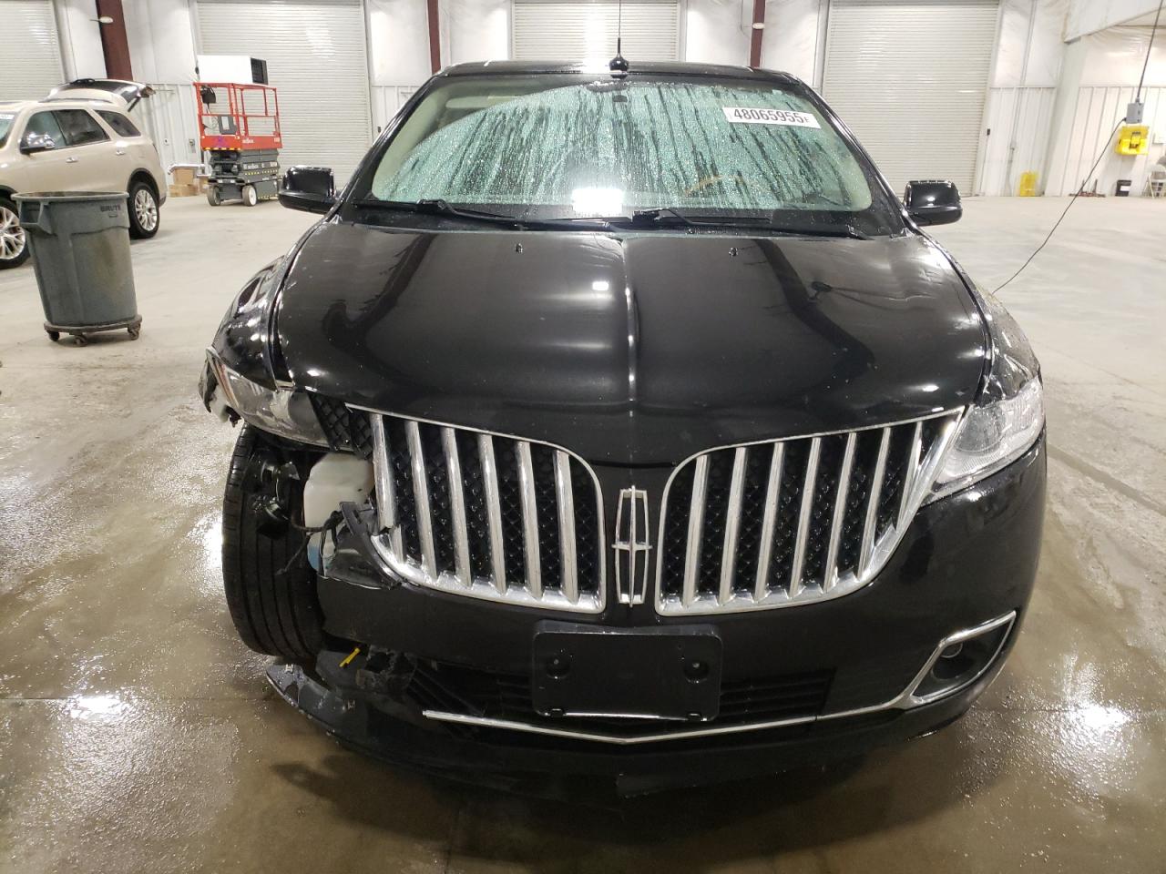 2011 Lincoln MKX - Image 5