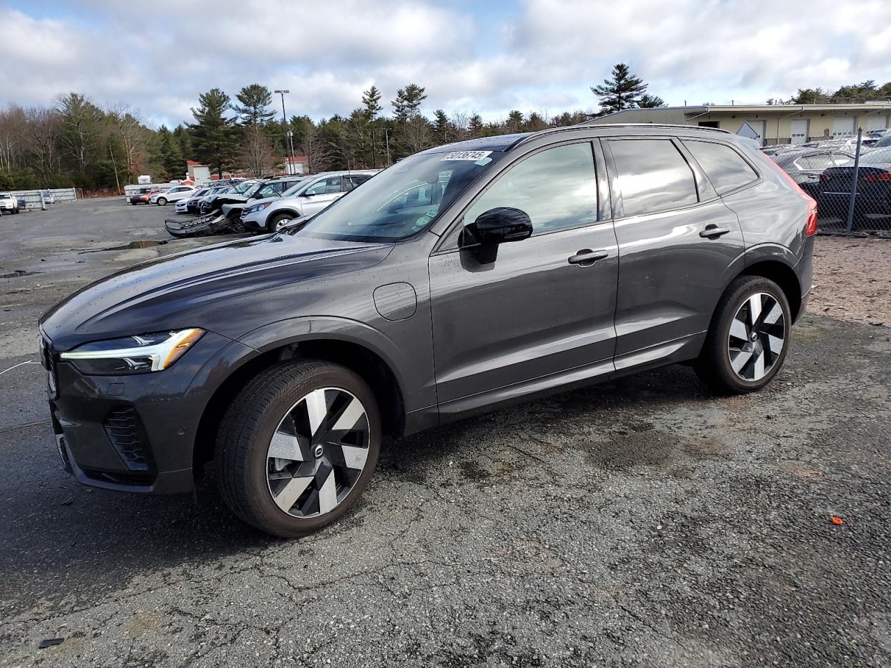 2024 Volvo Xc60 Plus en Venta en Exeter, RI - Side