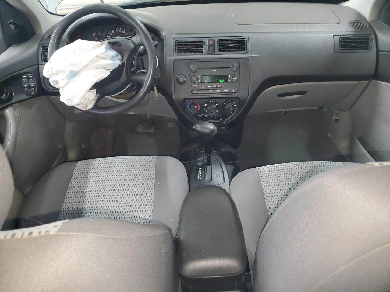 2006 Ford Focus - Image 8