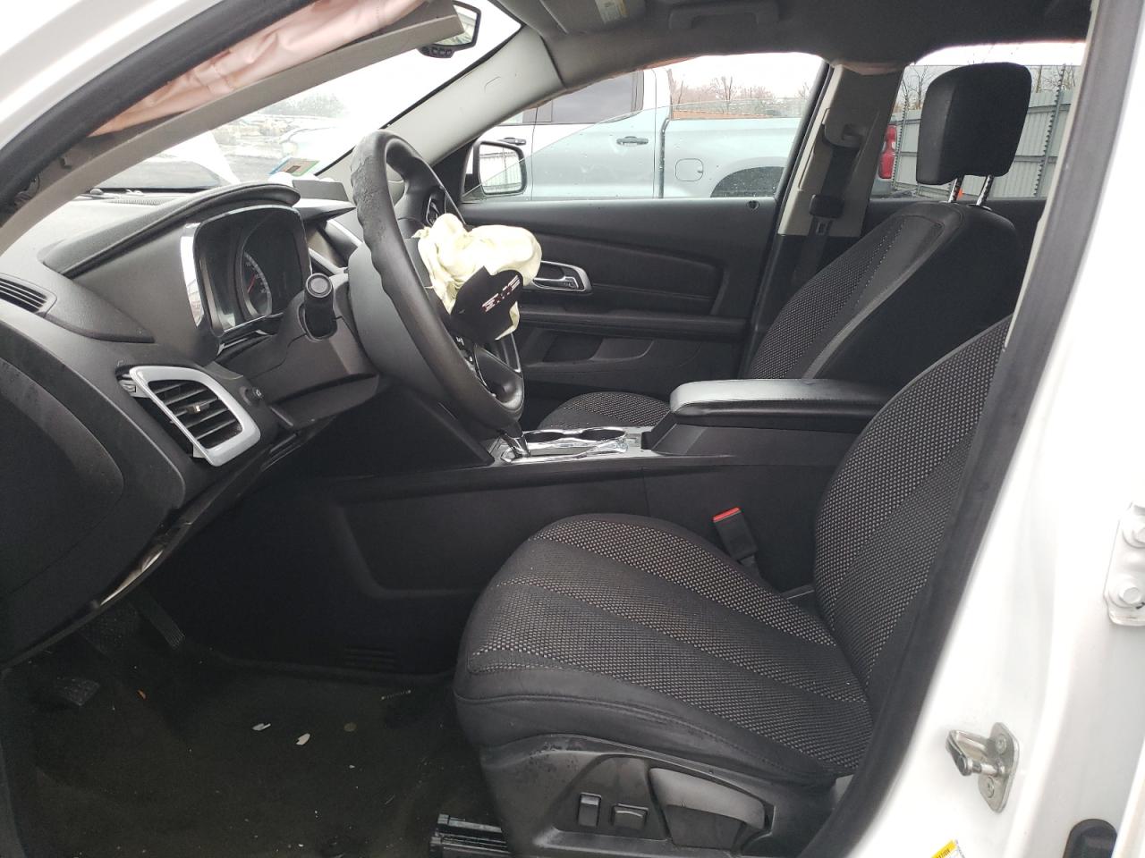 2017 GMC Terrain - Image 7