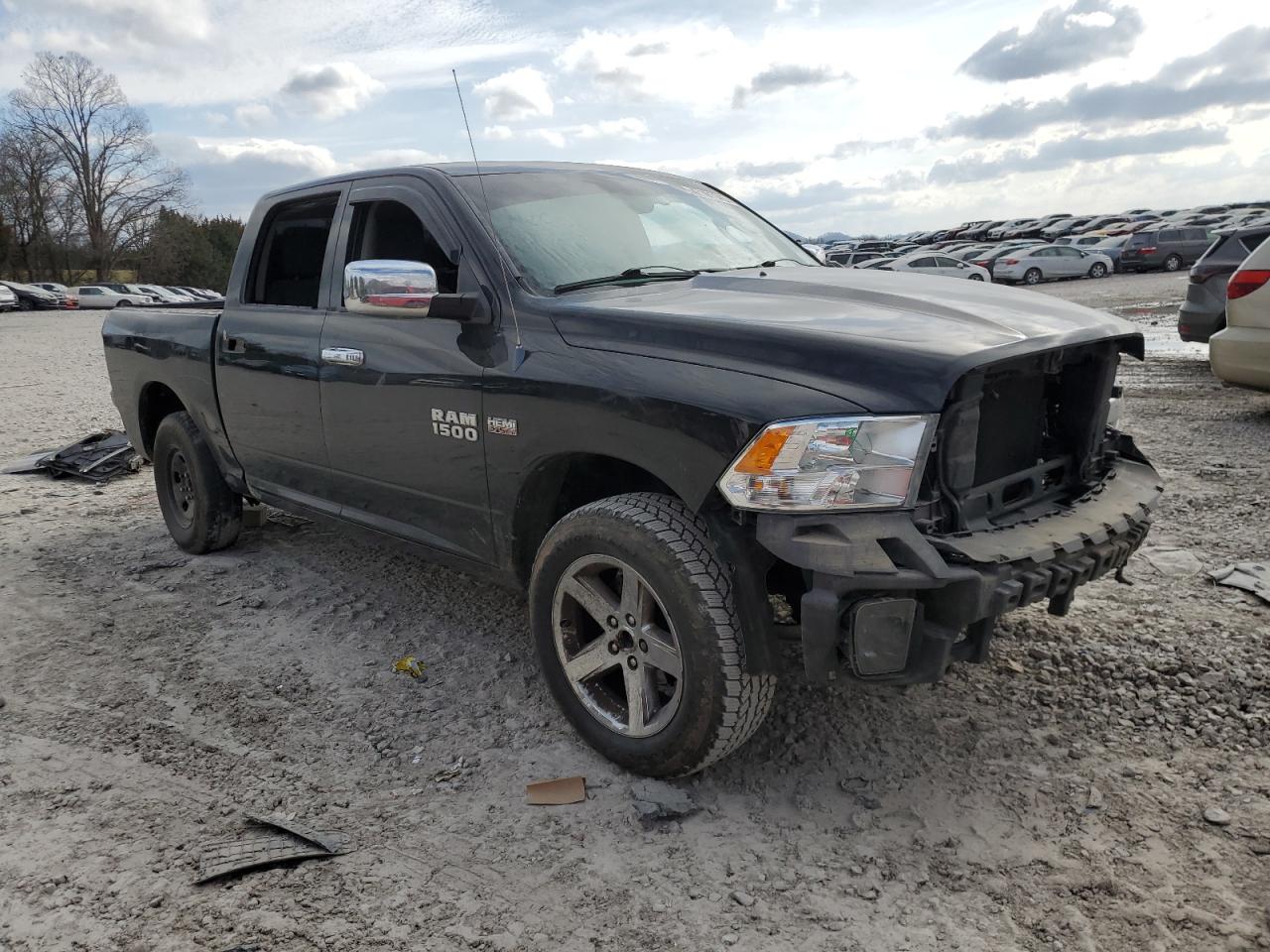 2013 RAM 1500 - Image 4
