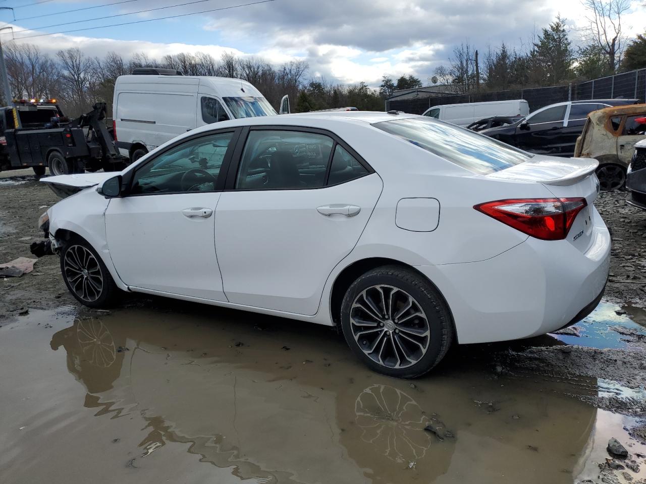2015 Toyota Corolla - Image 2