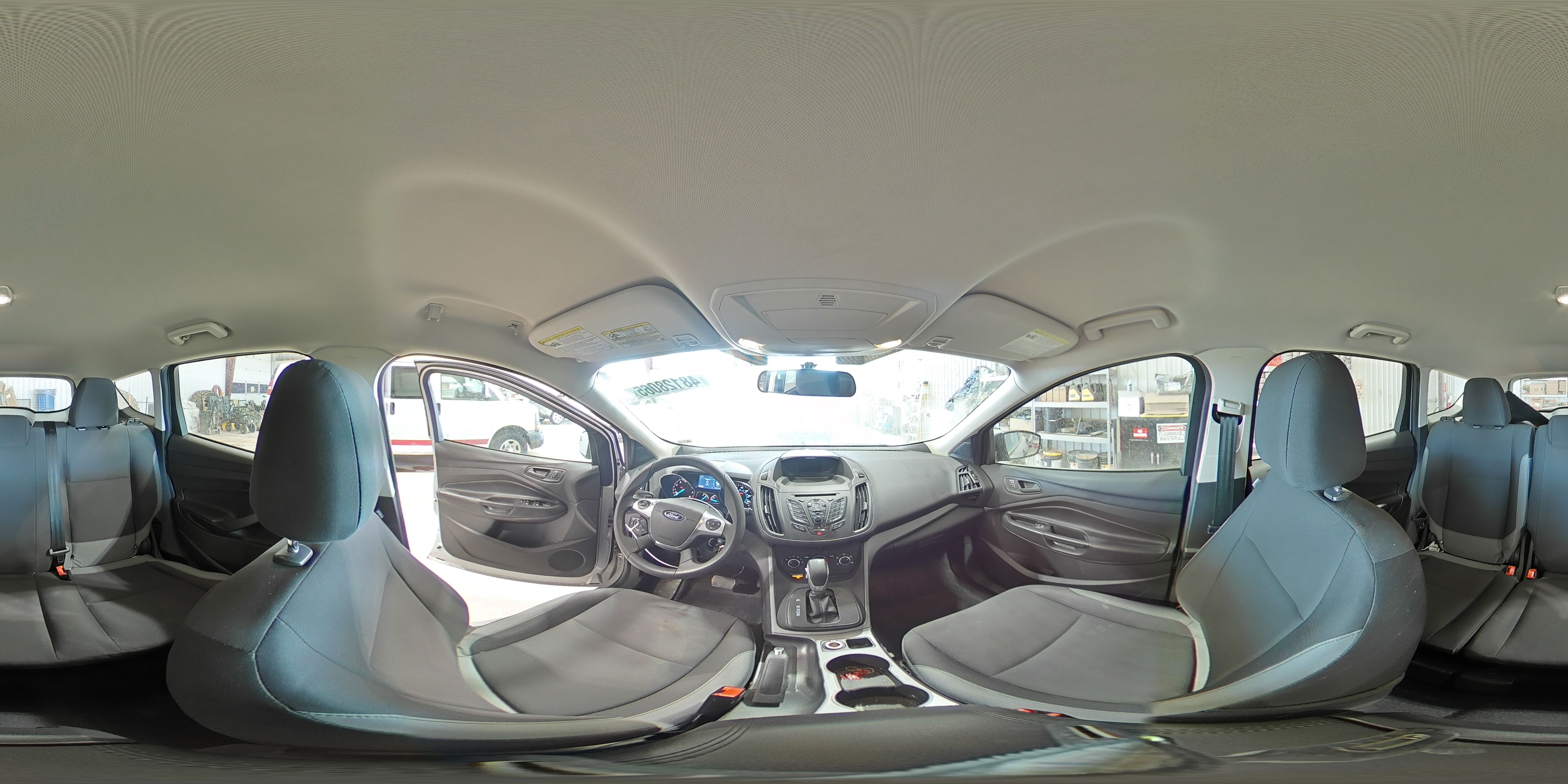 2015 Ford Escape - Image 14