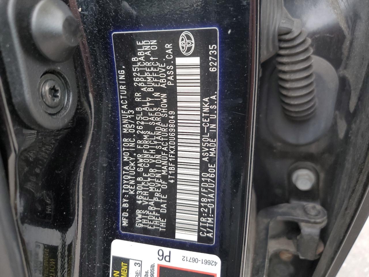 2013 Toyota Camry - Image 14