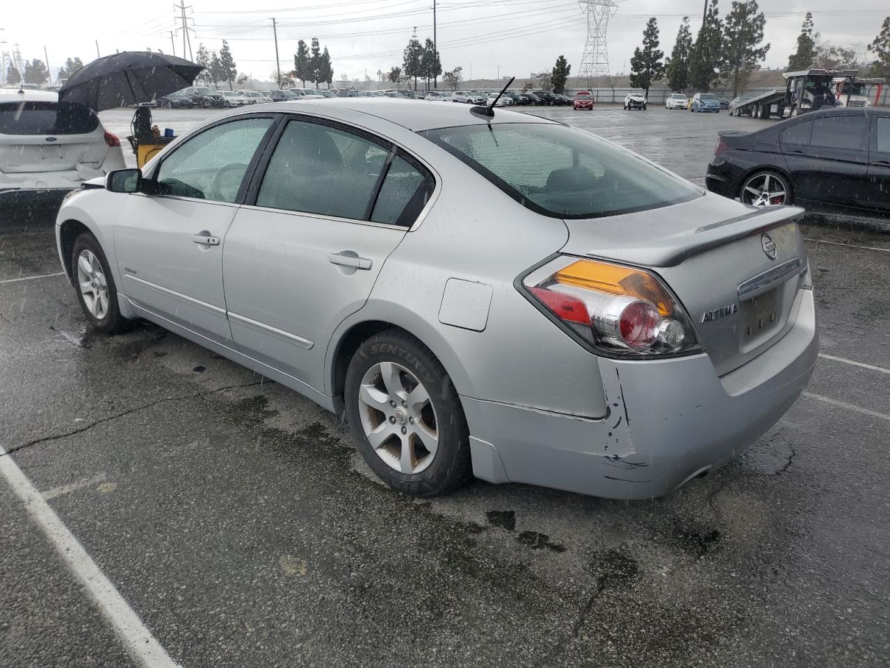 2009 Nissan Altima - Image 2