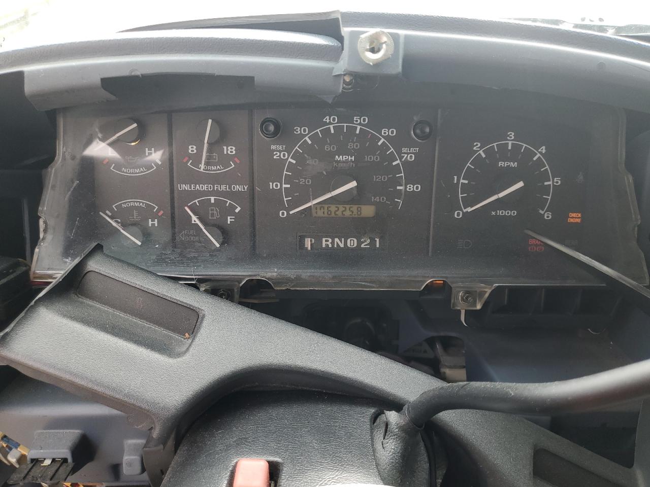1992 Ford F150 VIN: 1FTDF15Y6NNA80905 Lot: 49114775