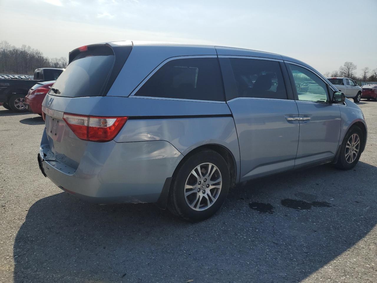2011 Honda Odyssey - Image 3