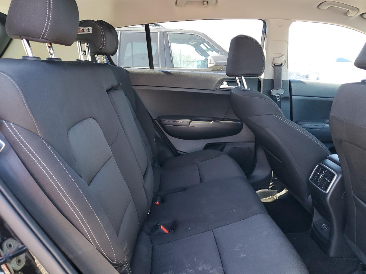 2019 Kia Sportage - Image 11