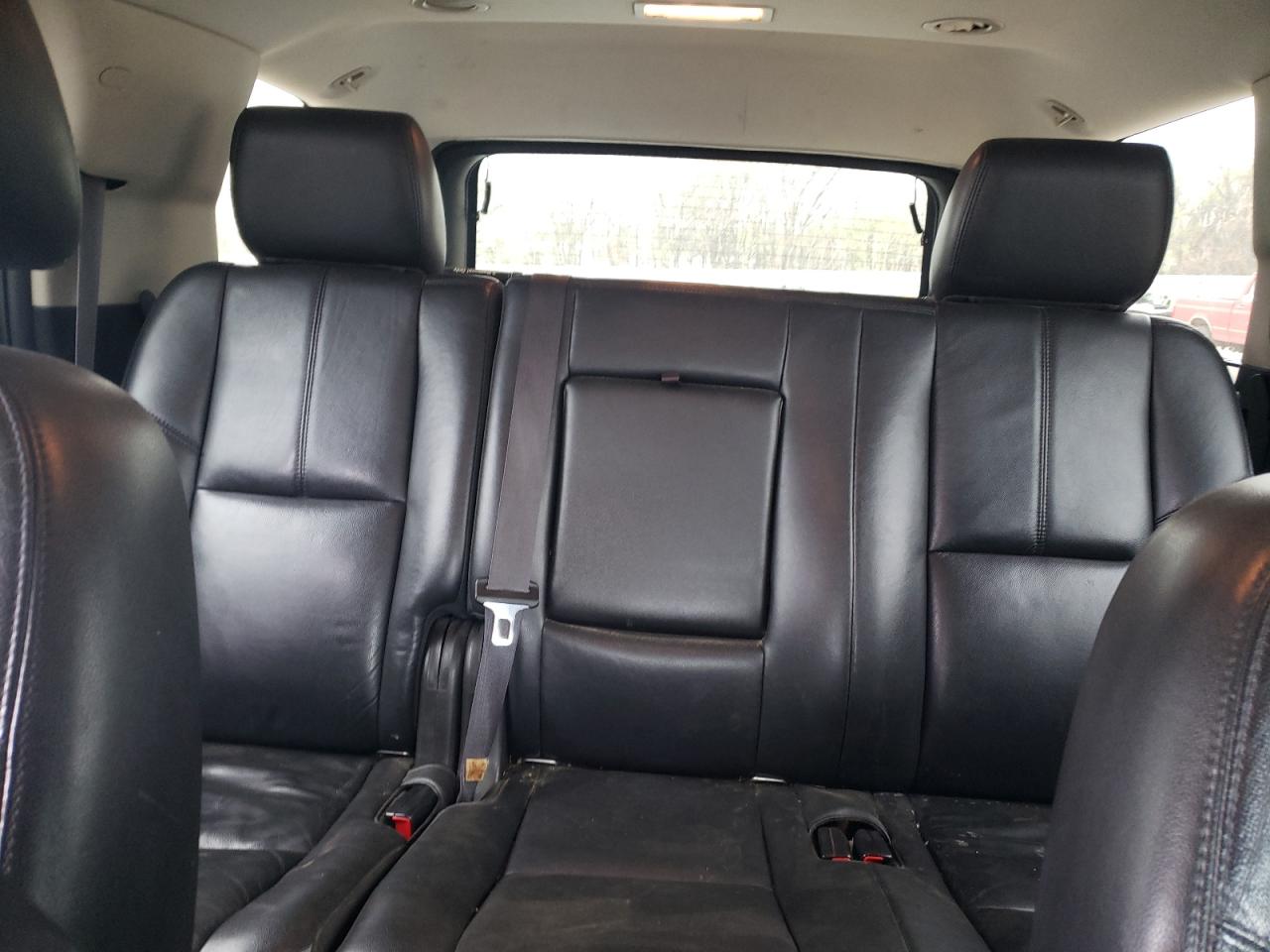 2014 GMC Yukon Slt VIN: 1GKS1CE07ER215009 Lot: 50410045