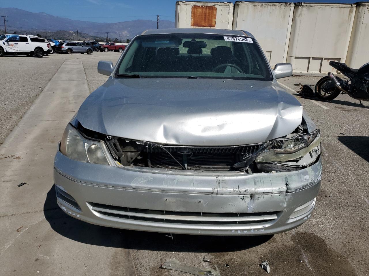 2002 Toyota Avalon - Image 5