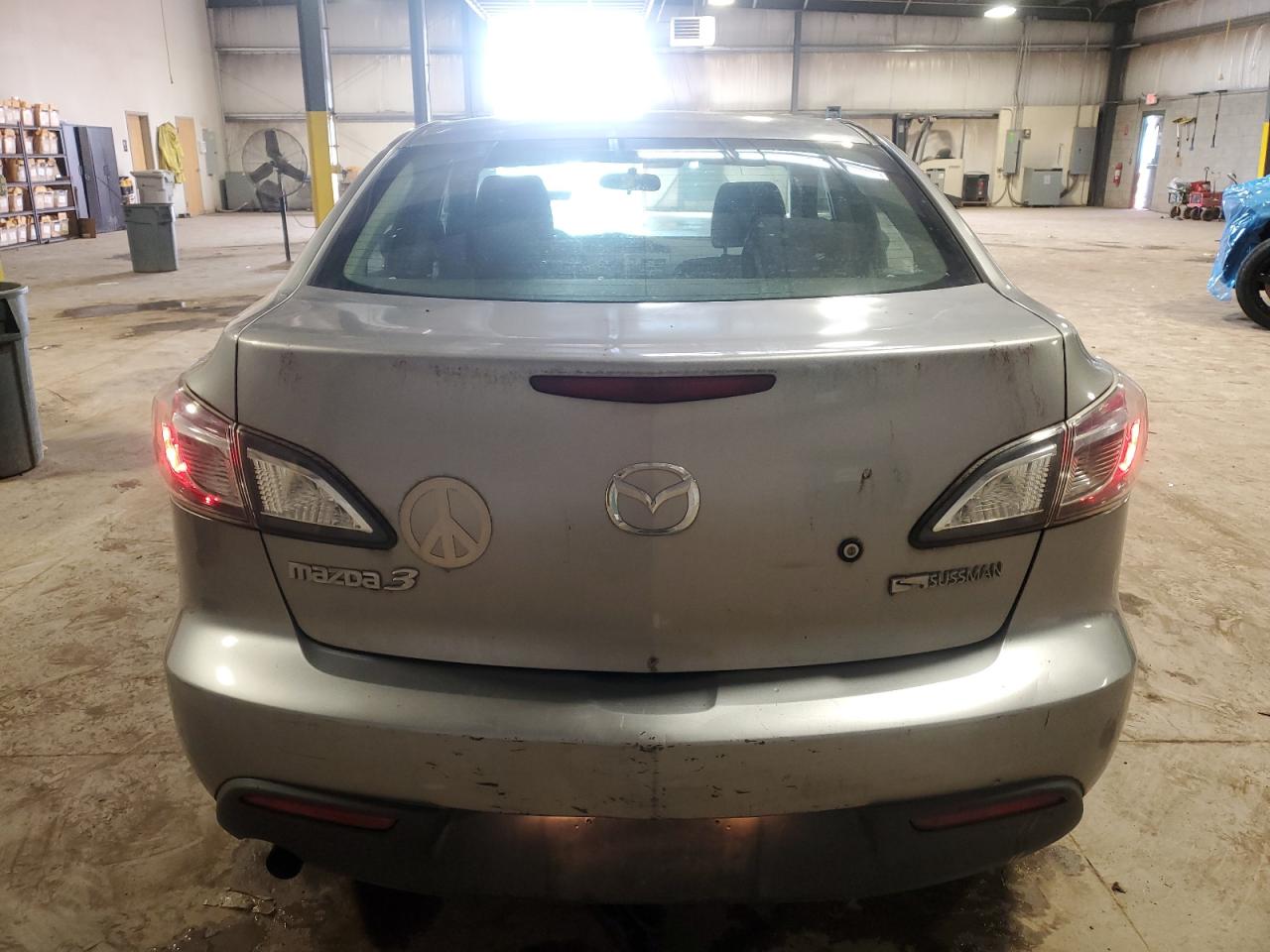2011 Mazda 3 - Image 6