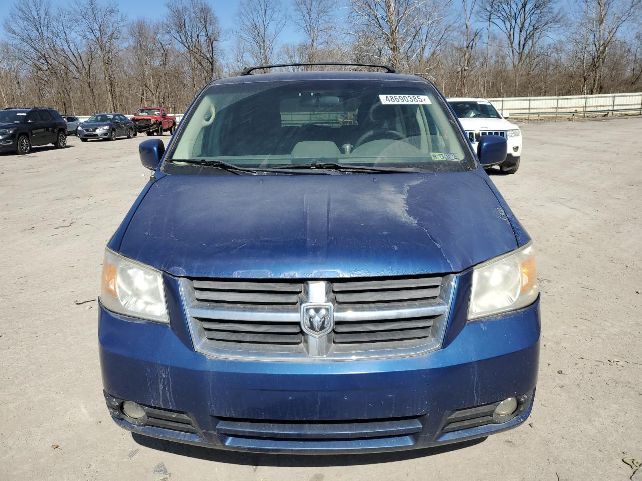 2010 Dodge Caravan - Image 5
