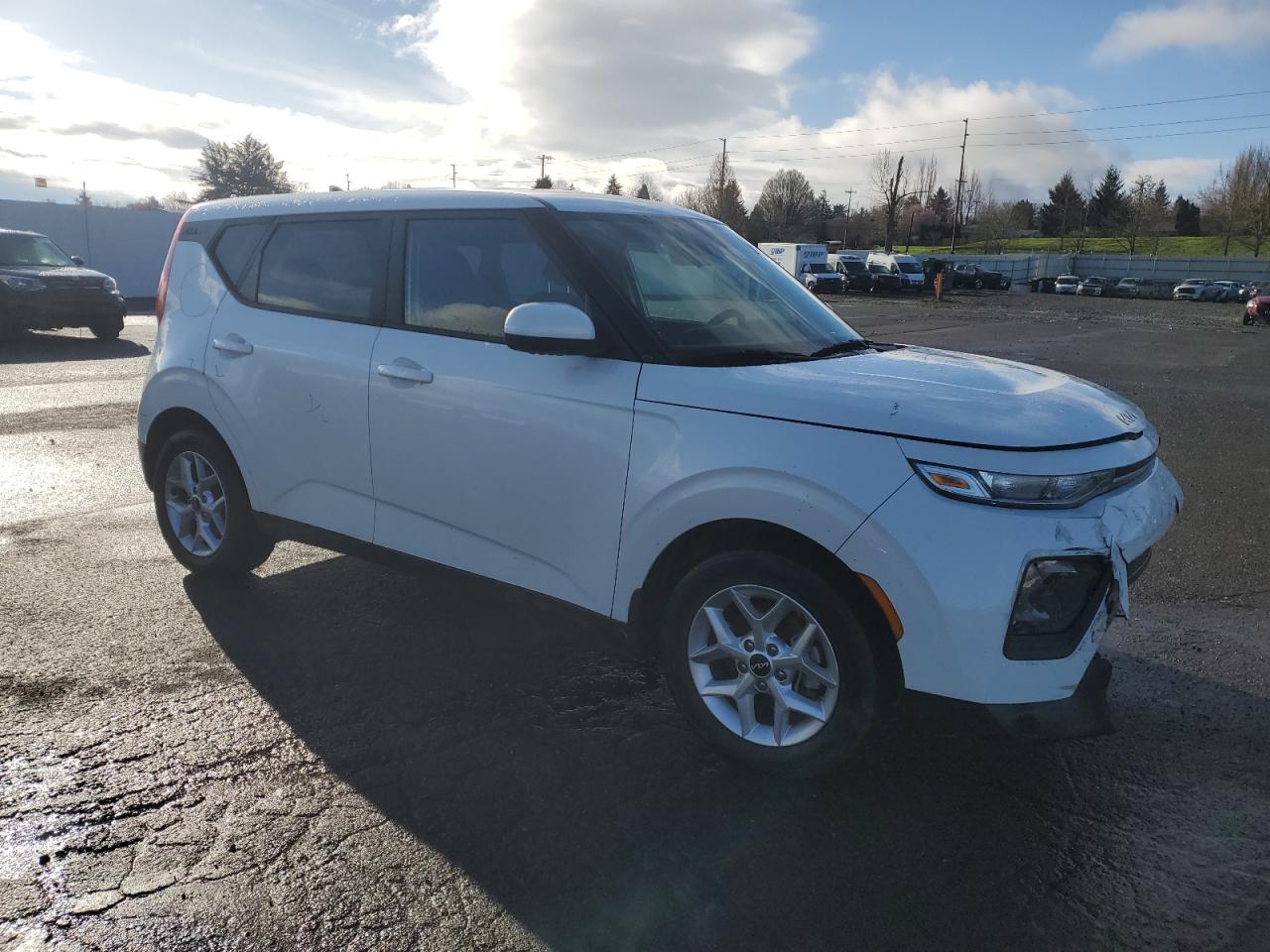 2022 Kia Soul - Image 4
