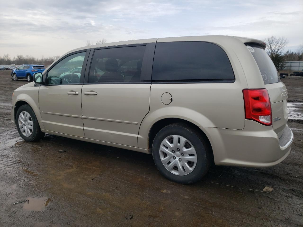 2014 Dodge Caravan - Image 2