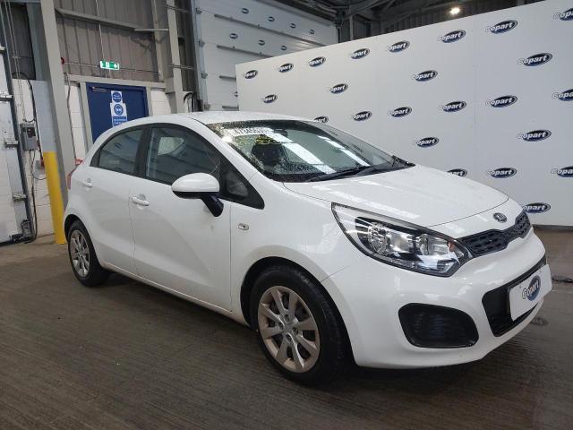 2013 KIA RIO 1