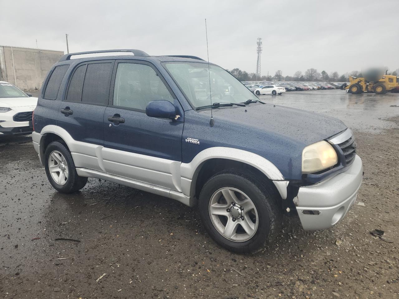 2003 Suzuki Grand Vitara - Image 4